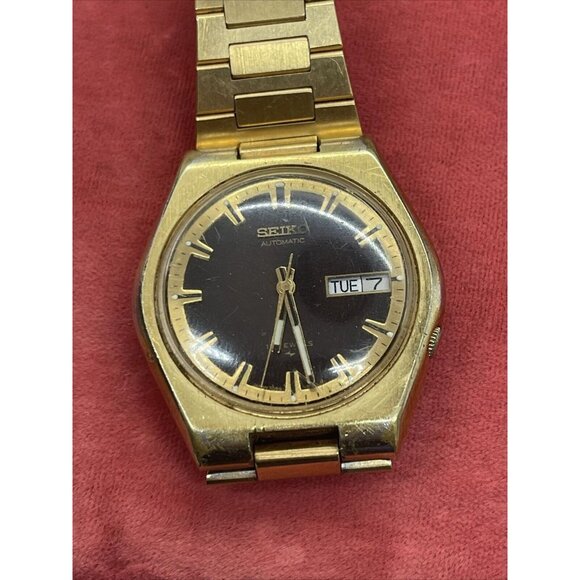 Vintage Seiko 7009- 8079 Watch 17 Jewels Automatic Day Date Running Gold Tone - Picture 5 of 10